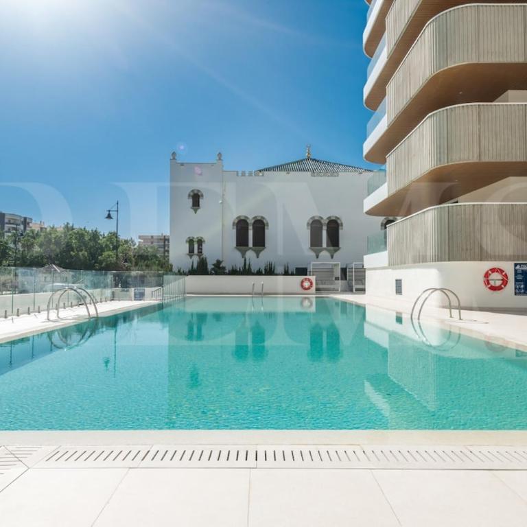 Elegant 2 bedroom gem with terrace and parking REMS - Apartamento de 2 dormitorios - 8
