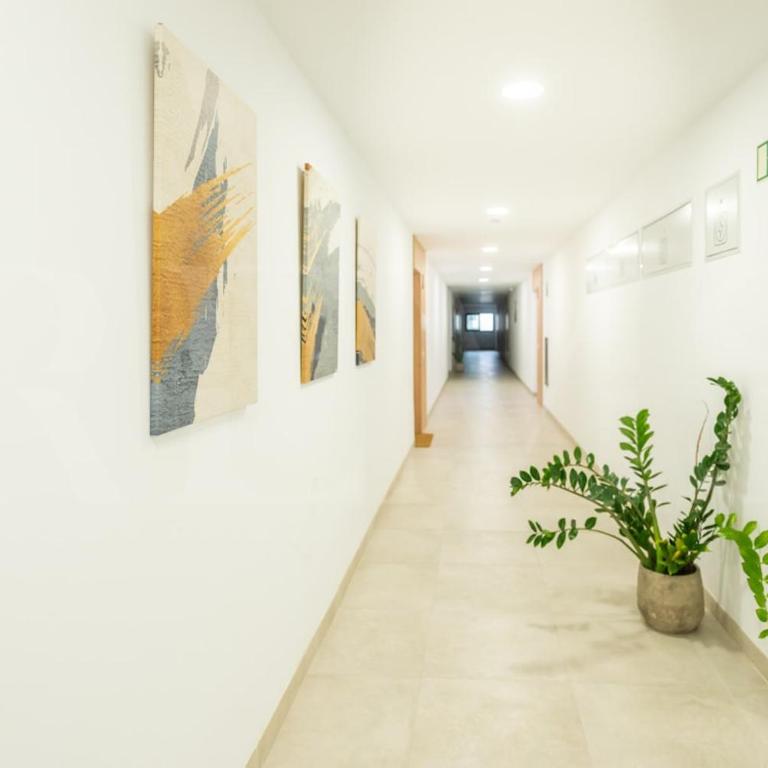 Elegant 2 bedroom gem with terrace and parking REMS - Apartamento de 2 dormitorios - 15