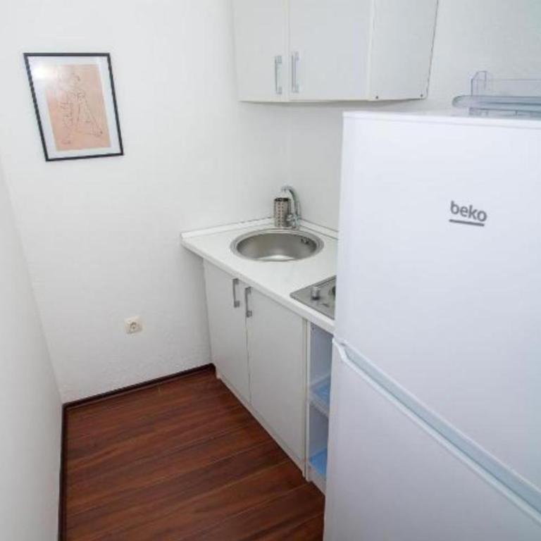 Apartments Isabella - One-Bedroom Apartment - 10