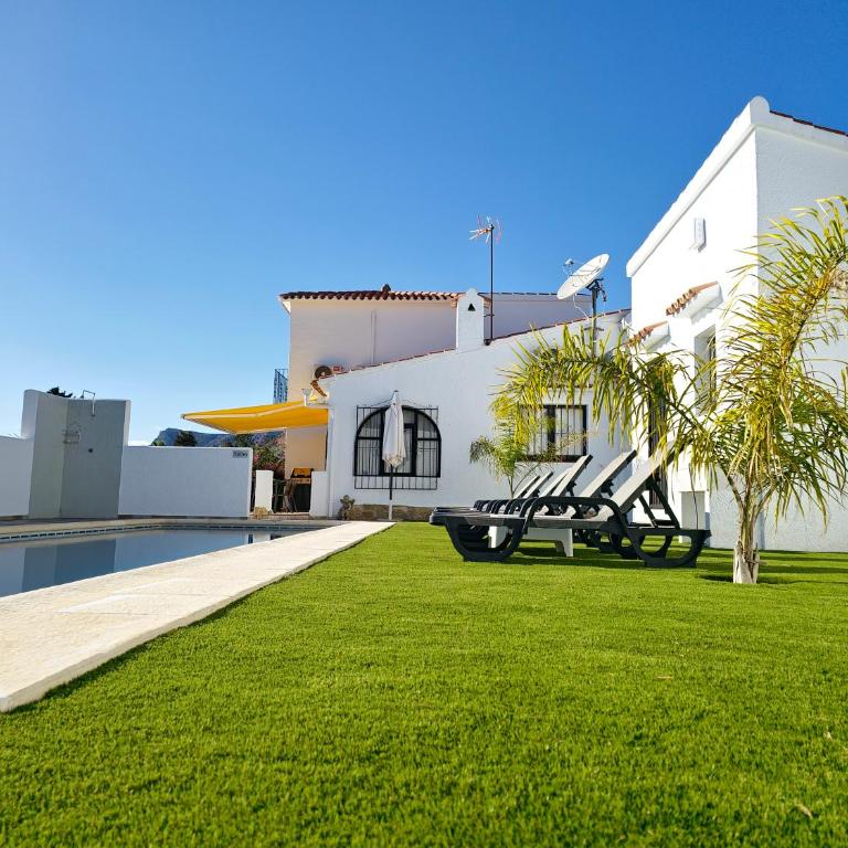 La Novela 4 - by Holiday Rentals Villamar - Villa - 35