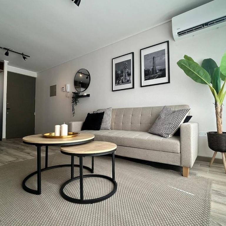Bulnes, Aire Acondicionado, 1 block from Parque Almagro y Metro, Tourist area and cowork - Apartamento de 3 dormitorios - 1