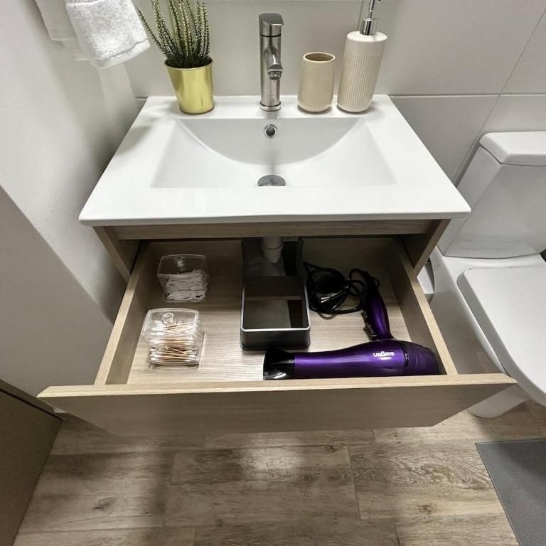 Bulnes, Aire Acondicionado, 1 block from Parque Almagro y Metro, Tourist area and cowork - Apartamento de 3 dormitorios - 16