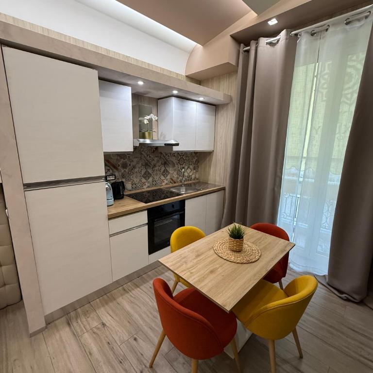 Th Luxury Rooms & Apartment - Monolocale Familiare - 5
