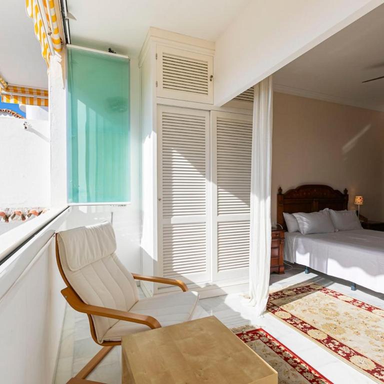 MARBELLA HOME RENTALS - Puerto Banus, Spacious 3BR apartment - Apartamento de 3 dormitorios - 44