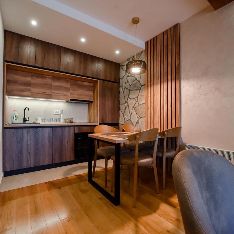 Royal Zlatilux Apartmani - Apartman sa 1 Spavaćom Sobom - 4
