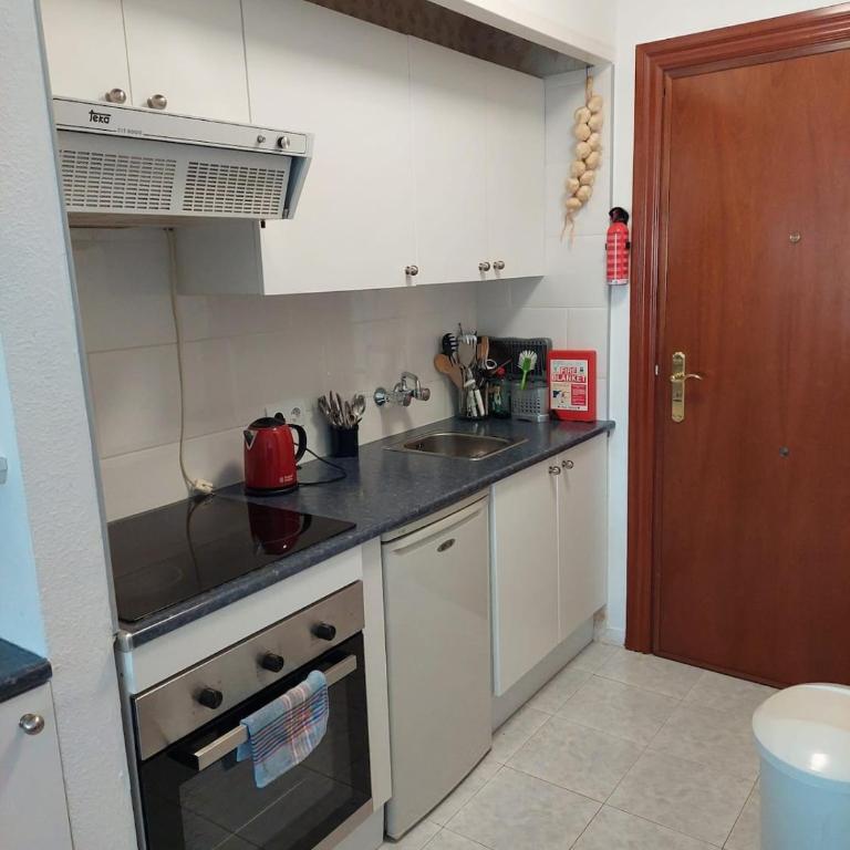 Beach Front La Cala Penthouse studio Apartment - Apartamento de 1 dormitorio - 18