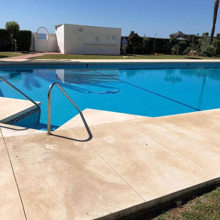 Beach Front La Cala Penthouse studio Apartment - Apartamento de 1 dormitorio - 25