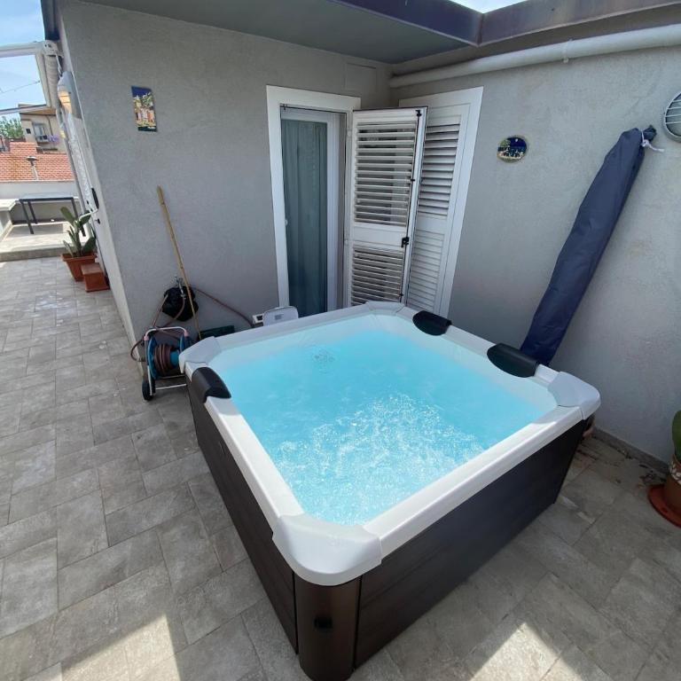 La terrazza di Marco near the station - One-Bedroom Apartment - 1