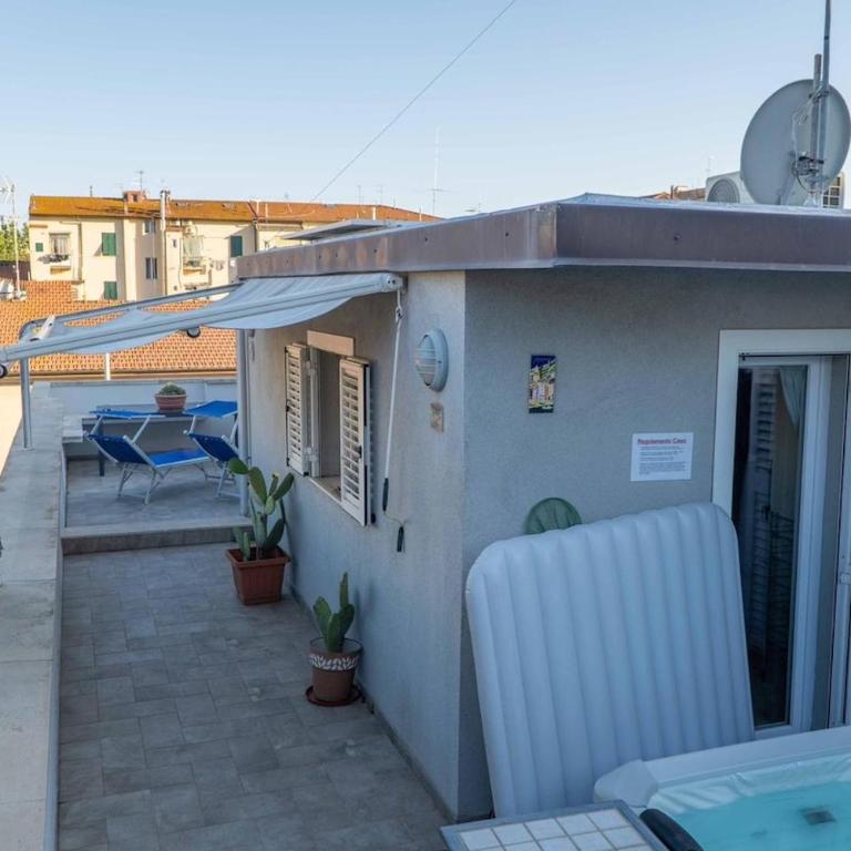 La terrazza di Marco near the station - One-Bedroom Apartment - 4