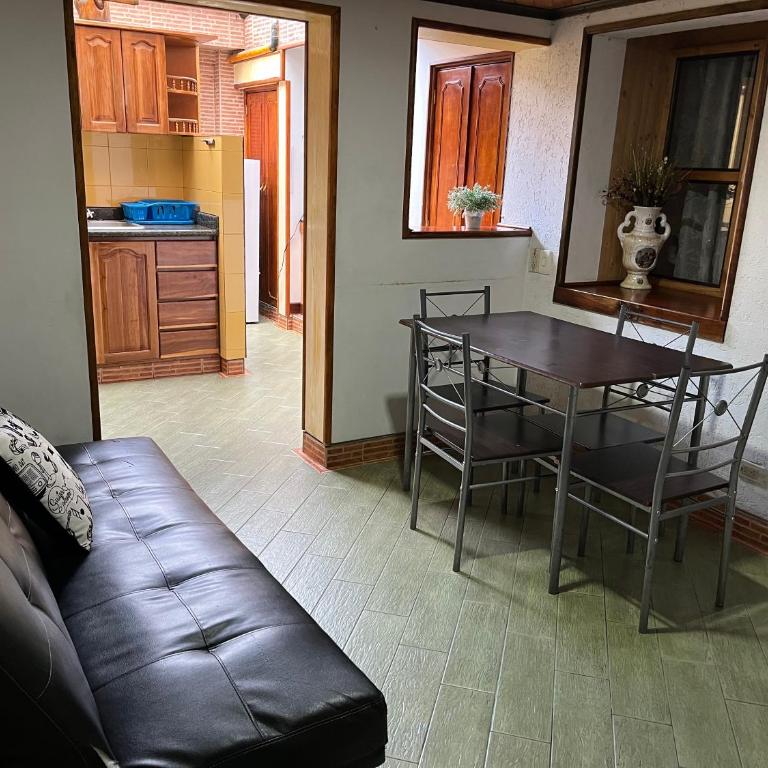 Bellísimo apartamento cerca del C.C Titán Plaza - Apartamento de 2 dormitorios - 4