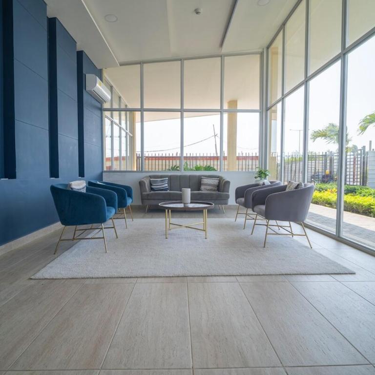 Modern apartment minutes from the beach - Apartamento de 2 dormitorios - 19
