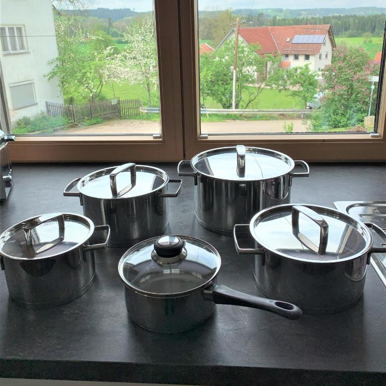 Fe Wo Brunnen - 120 qm -Quiet location - lots of nature - grosser Balkon und Garten - 3D Rundgang verfügbar - Apartment mit 2 Schlafzimmern - 39