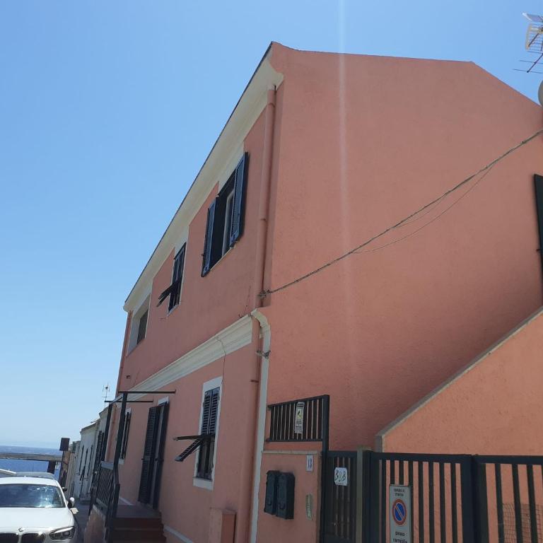 Bed and Breakfast La Reale - Camera Matrimoniale con Balcone - 4