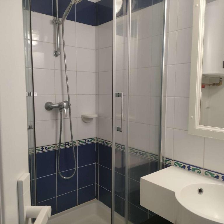 Ref 036 A louer T3 duplex avec internet et piscine dans la résidence - Appartement 2 Chambres avec Balcon - 5