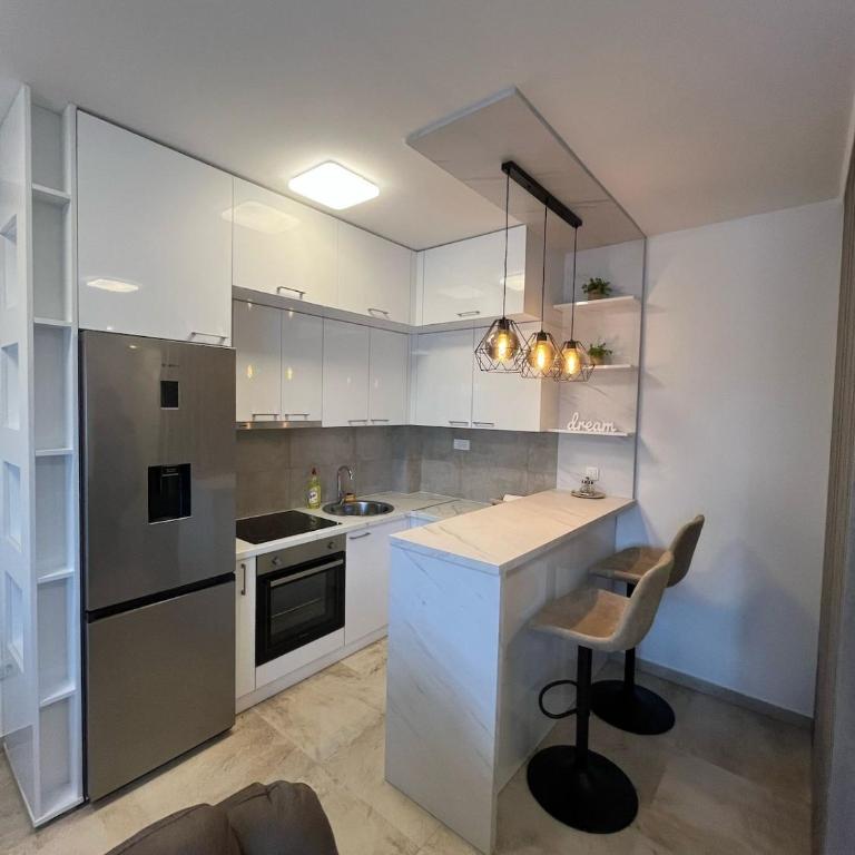 Lux apartment Rose - Two-Bedroom Standard Apartment - 19