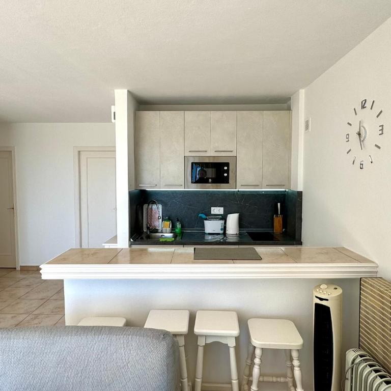Villa Casa Lilo, en jardin grande,con una gran piscina, con pérgola y barbacoa - Villa de 1 dormitorio - 48