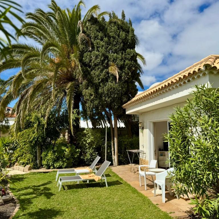 Villa Casa Lilo, en jardin grande,con una gran piscina, con pérgola y barbacoa - Villa de 1 dormitorio - 18