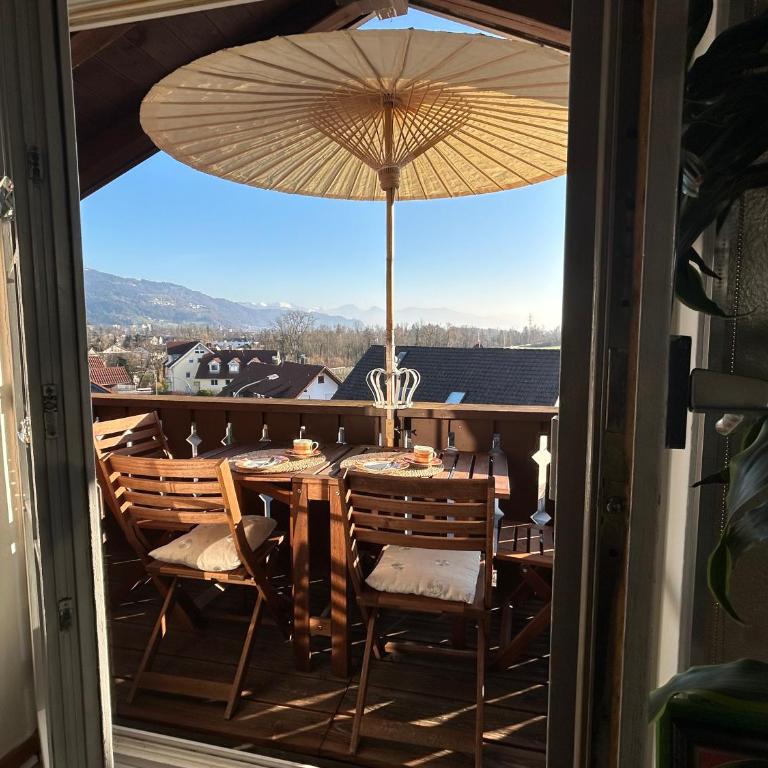 Wohnen & Bergblick - Two-Bedroom Apartment - 4