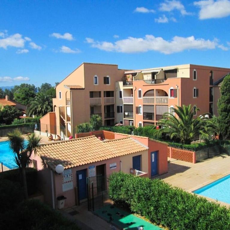 Appartement avec piscines - Two-Bedroom Apartment - 1