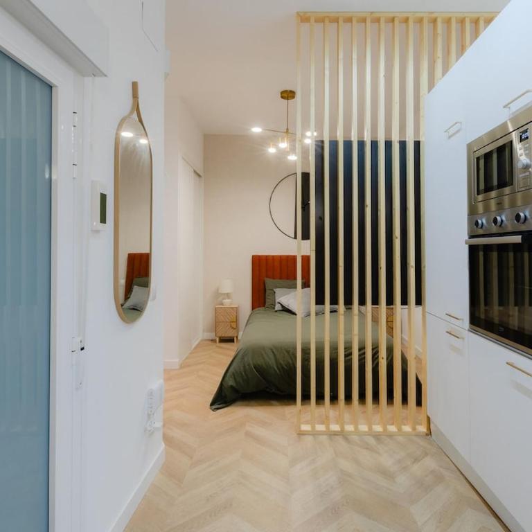 Luxury central apartment - One-Bedroom Apartment - 18