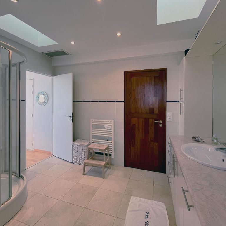 Villa front Bassin, accès plage privée, piscine - Villa - Vue sur Mer - 28
