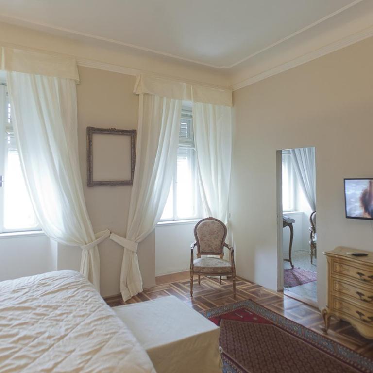 Piazza Venezia Le Camere - Deluxe Double Room with Sea View - 9