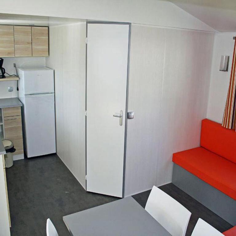 BONNES VACANCES sur le CAMPING LE BOSC - Mobile Home - 4