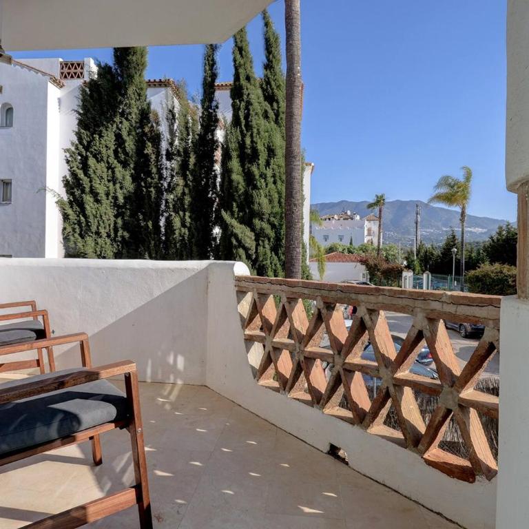 053 - Two Bed Mijas Golf Apartment in popular Matchroom Golf Club - Apartamento de 2 dormitorios - 20