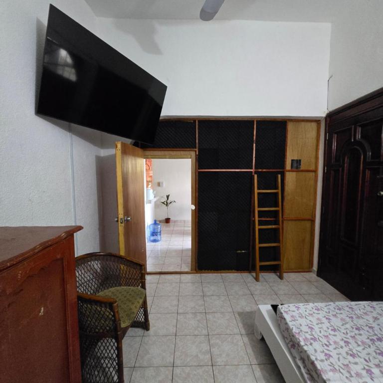 Casa Armonia - Three-Bedroom House - 22