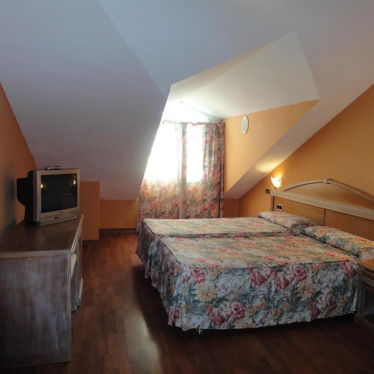 Hotel Reino Nevado - Habitación Doble - 2 camas - 12