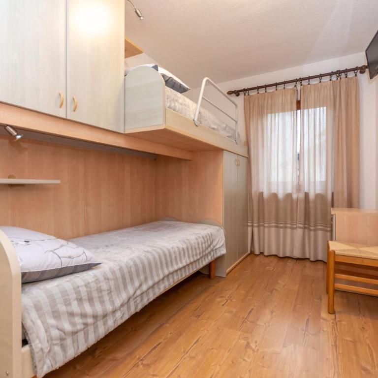 Casa Erica - Appartamento con Vista e Balcone - 16