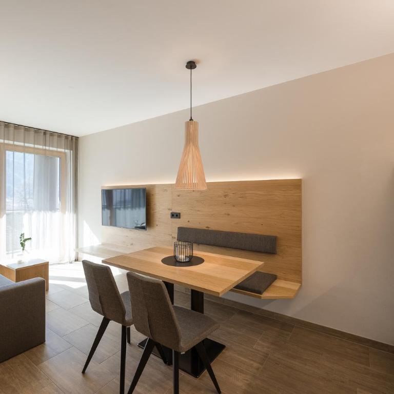 Residence Sonja - Apartment mit 1 Schlafzimmer und Poolblick - 1