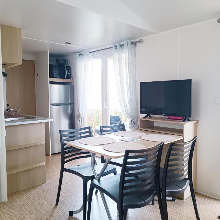Mobil-home 6 personnes valras-plage camping 4 étoiles - Mobile Home - 10