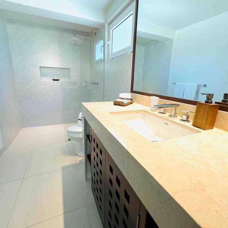 Casa Brisa y Mar - One-Bedroom House - 8