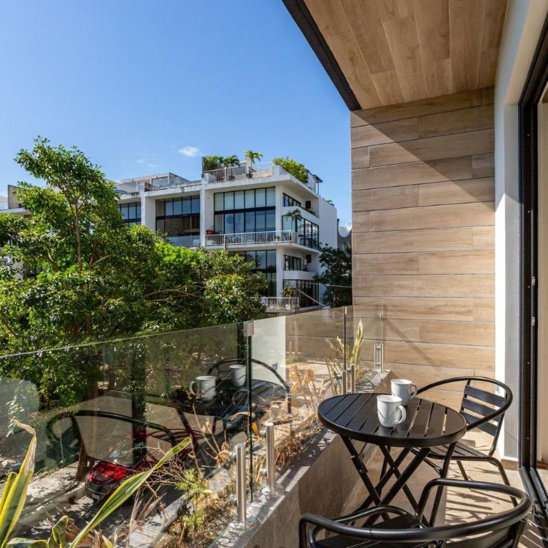 Nature view steps from the Caribbean Sea - One-Bedroom Apartment - 72