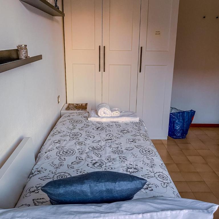Le2sorelle - Camera Singola con Bagno in Comune - 7