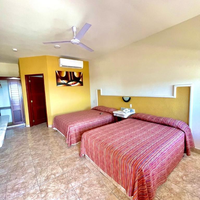 Hotel la Palapa Mazatlan - Habitación Doble - 2 camas dobles - 1