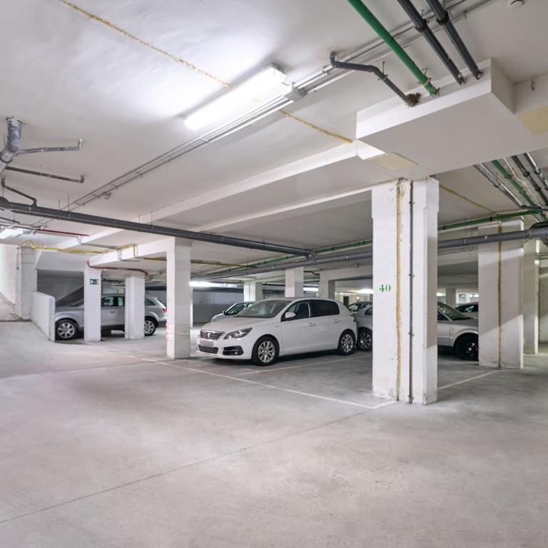 Salamanca Inn - Parking Gratis - Apartamento Deluxe - 55