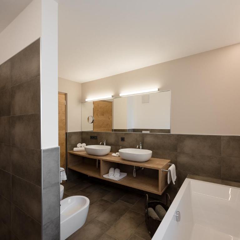 Residence Sonja - Apartment mit 2 Schlafzimmern und Poolblick - 7