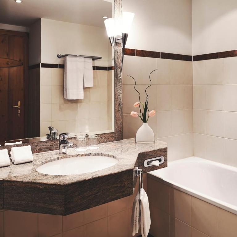 Hotel Waldhuus - Executive Doppelzimmer - 3
