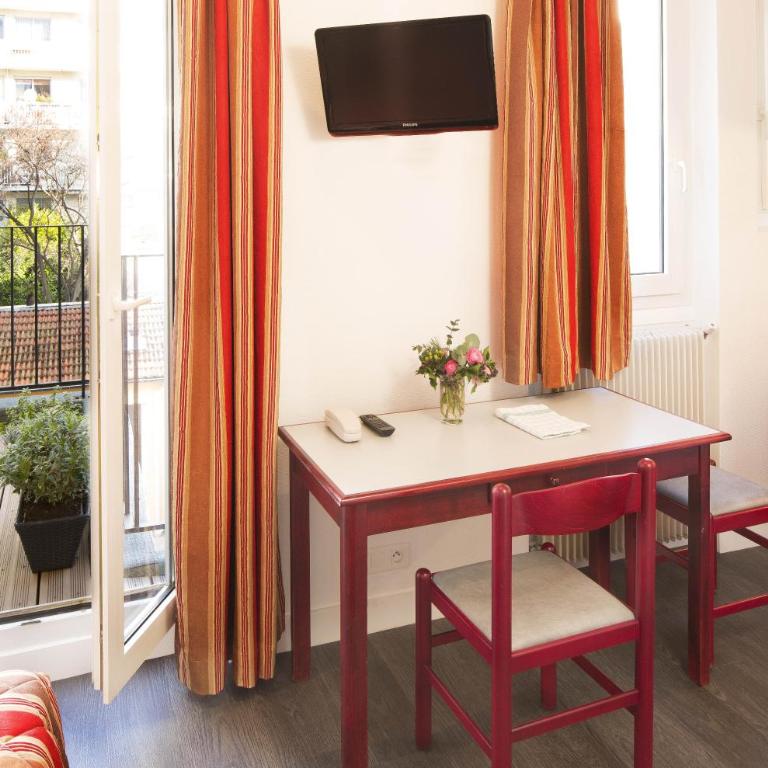 Fondary Family Residence - Studio avec Terrasse - 1