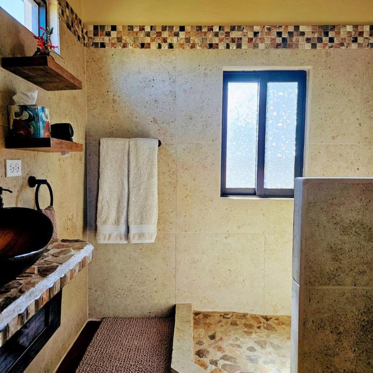 Gorgeous fully equipped Casita - One-Bedroom Chalet - 8