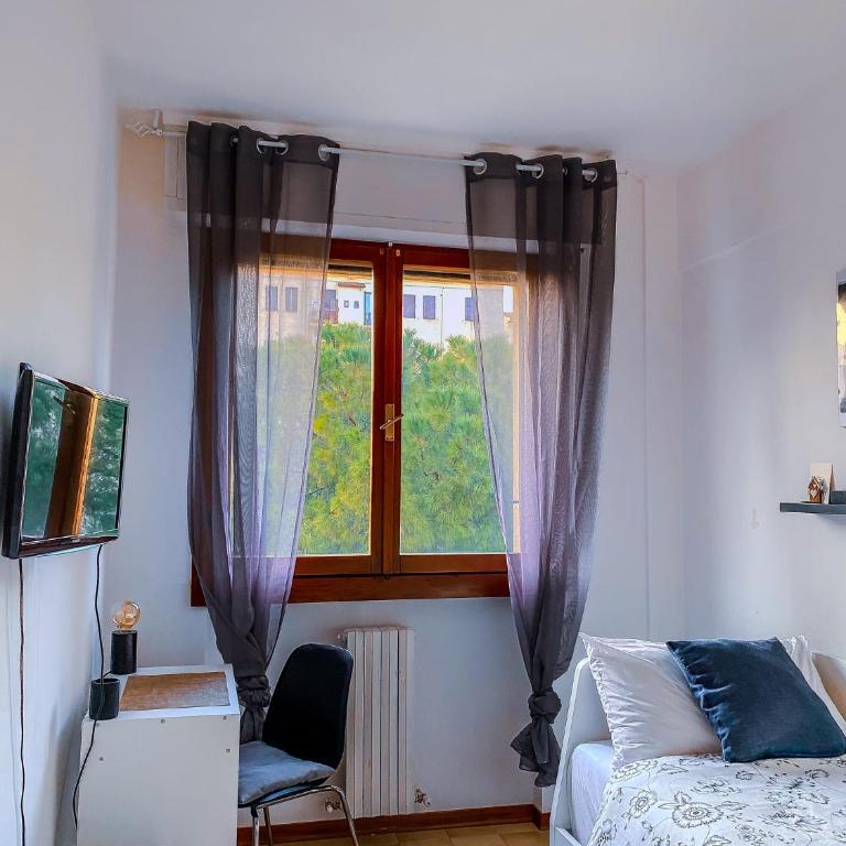 Le2sorelle - Camera Singola con Bagno in Comune - 4