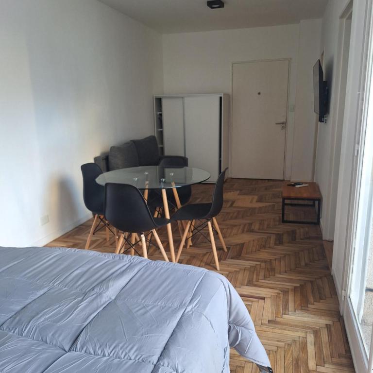 Departamento monoambiente - Apartamento de 1 dormitorio - 2
