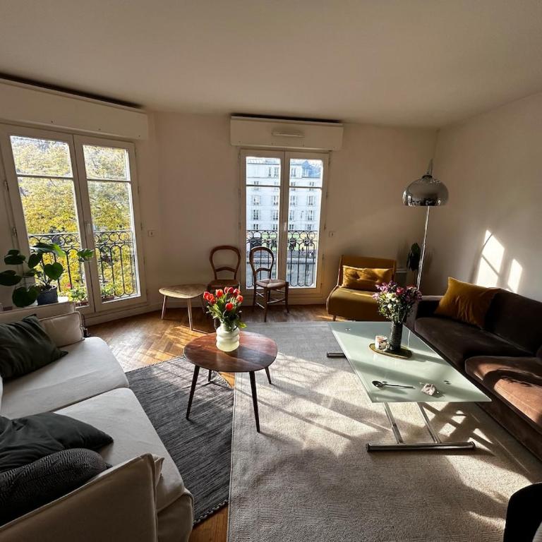 Spacious and bright apartment - Canal St-Martin - Appartement - 1