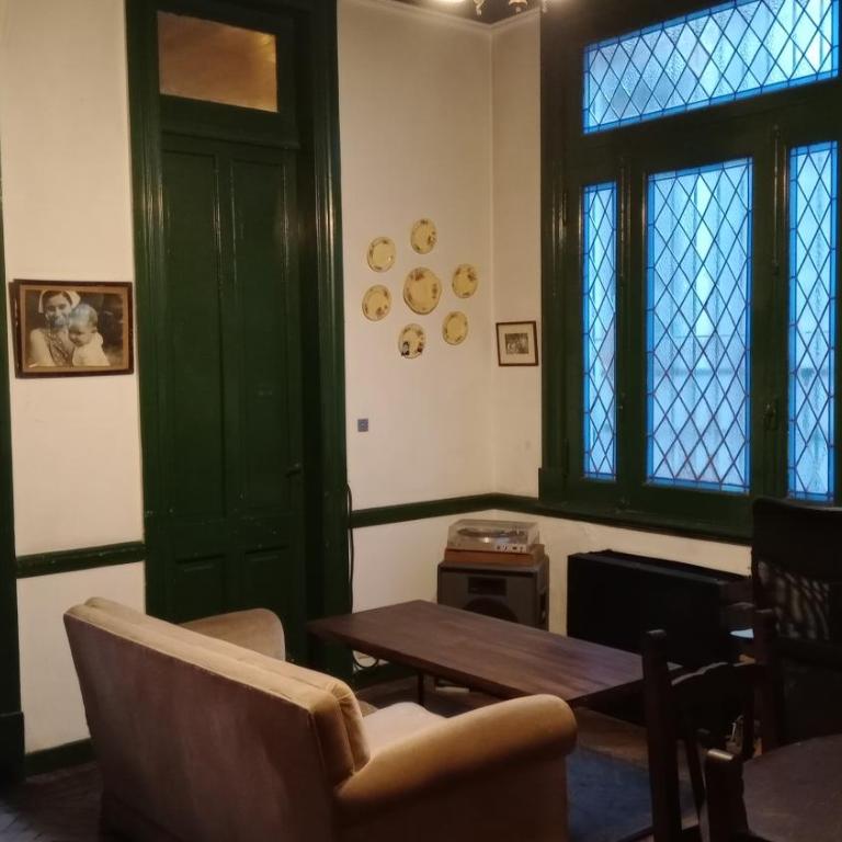 Casa antigua en San Isidro a una cuadra de la estación - Single Room - 22