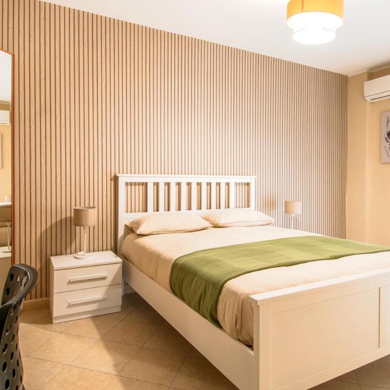 Vacanze Romane - Suite Familiare con Balcone - 8