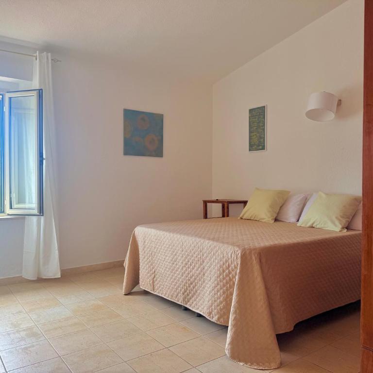 Le Residenze dei Mandorli - Appartamenti immersi nel verde della macchia mediterranea a Orosei - Casa con 2 Camere da Letto - 10