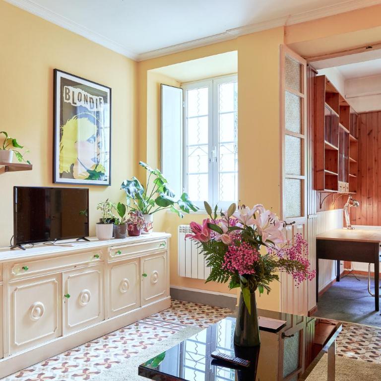 House with Garden Close to the Beach - One-Bedroom Apartment - 11