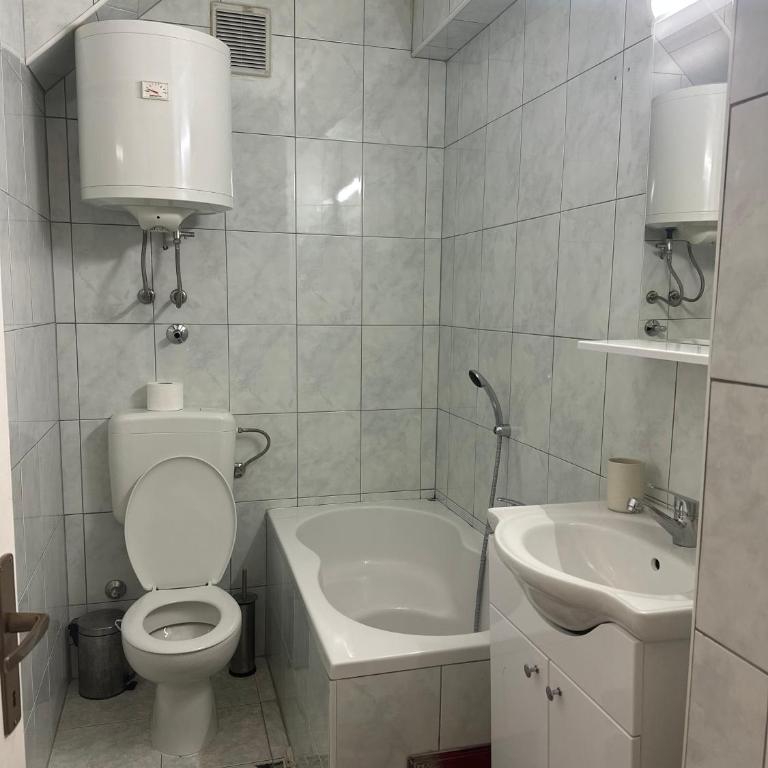 Mocca - One-Bedroom Apartment - 5